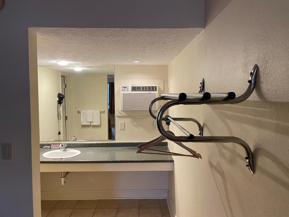Wildwood Inn Florence Luaran gambar