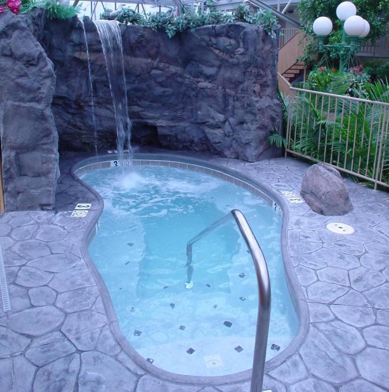 Wildwood Inn Florence Luaran gambar