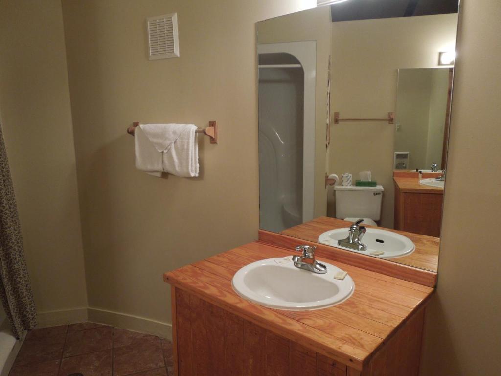 Wildwood Inn Florence Luaran gambar