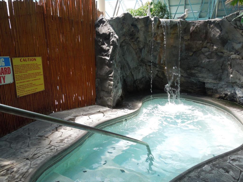 Wildwood Inn Florence Luaran gambar
