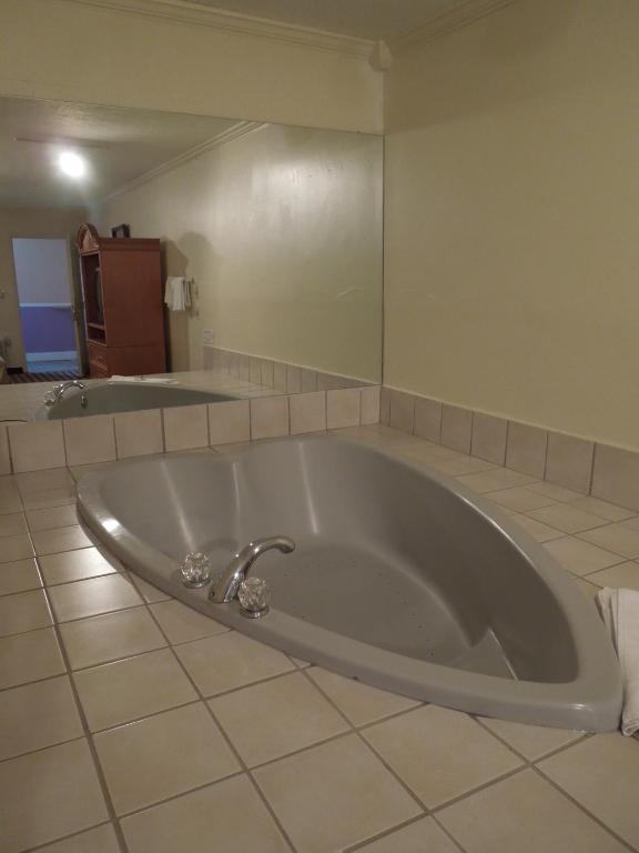 Wildwood Inn Florence Bilik gambar
